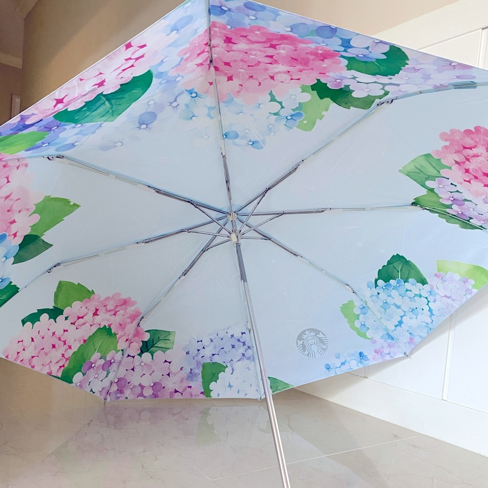 Jeju Korea Starbucks Umbrella